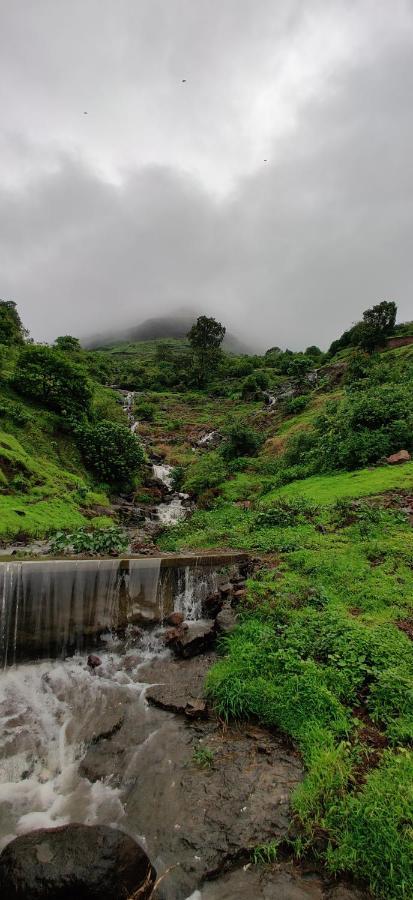 Golden Resort And Farm Nashik Esterno foto