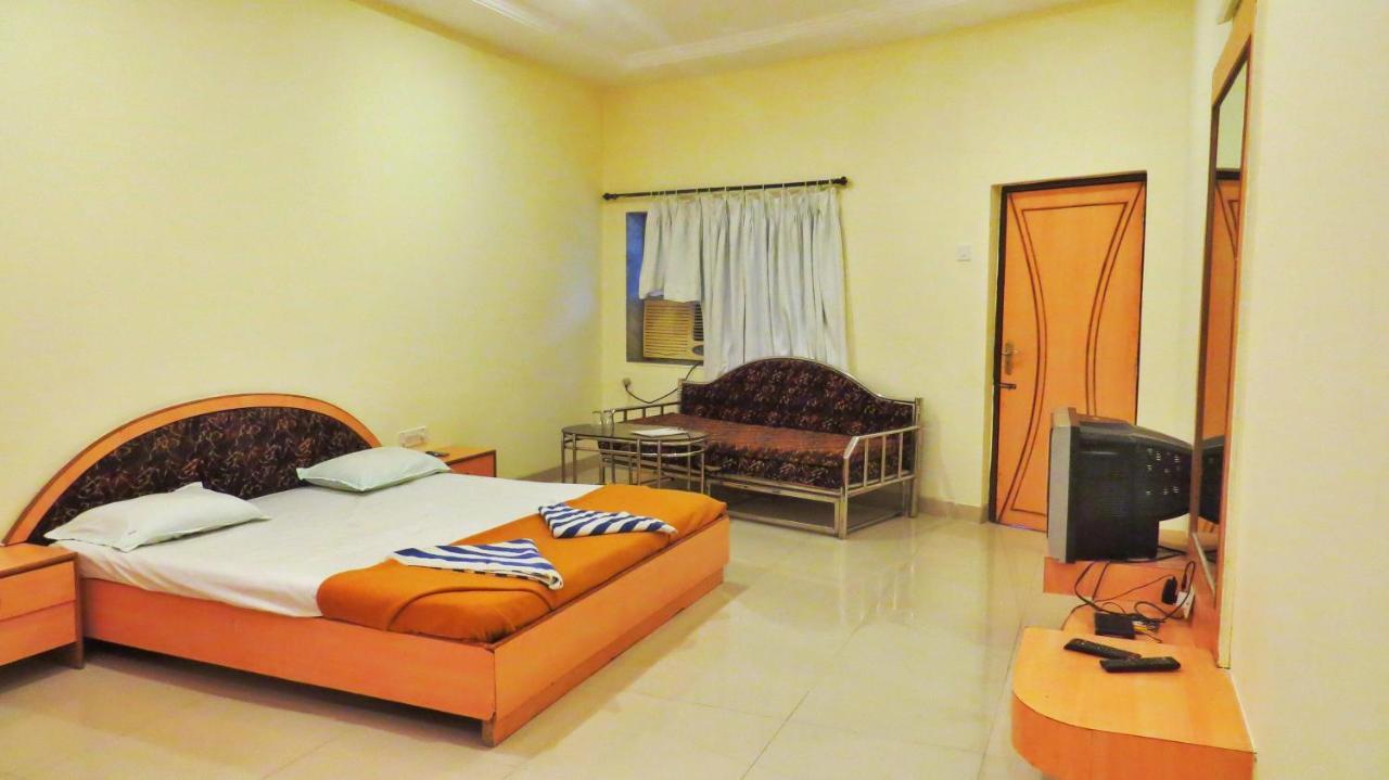 Golden Resort And Farm Nashik Esterno foto