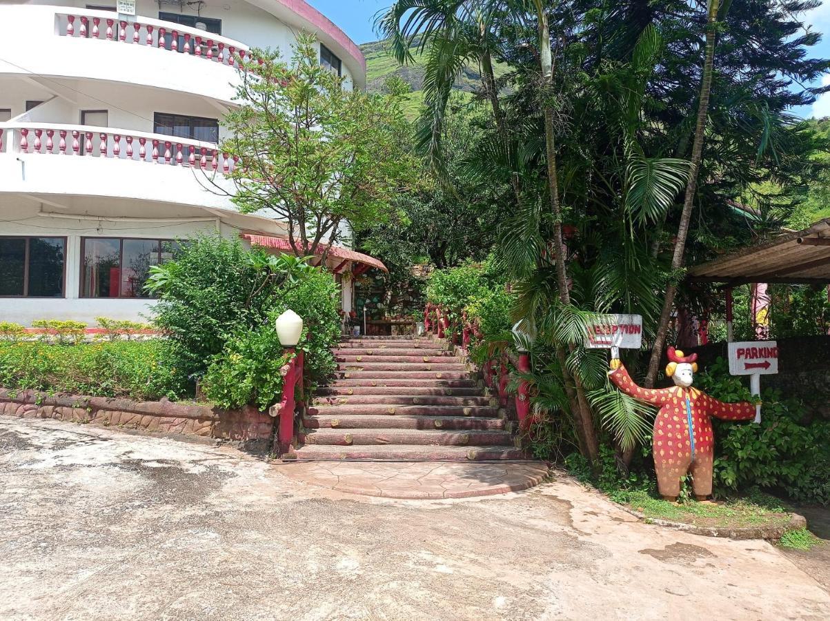 Golden Resort And Farm Nashik Esterno foto