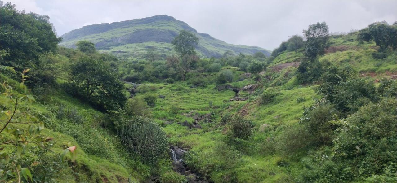 Golden Resort And Farm Nashik Esterno foto